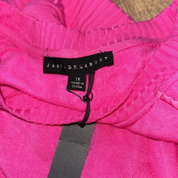 JANE +  DELANCEY Vibrant Pink Sweatshirt size 1X - Picture 6 of 6